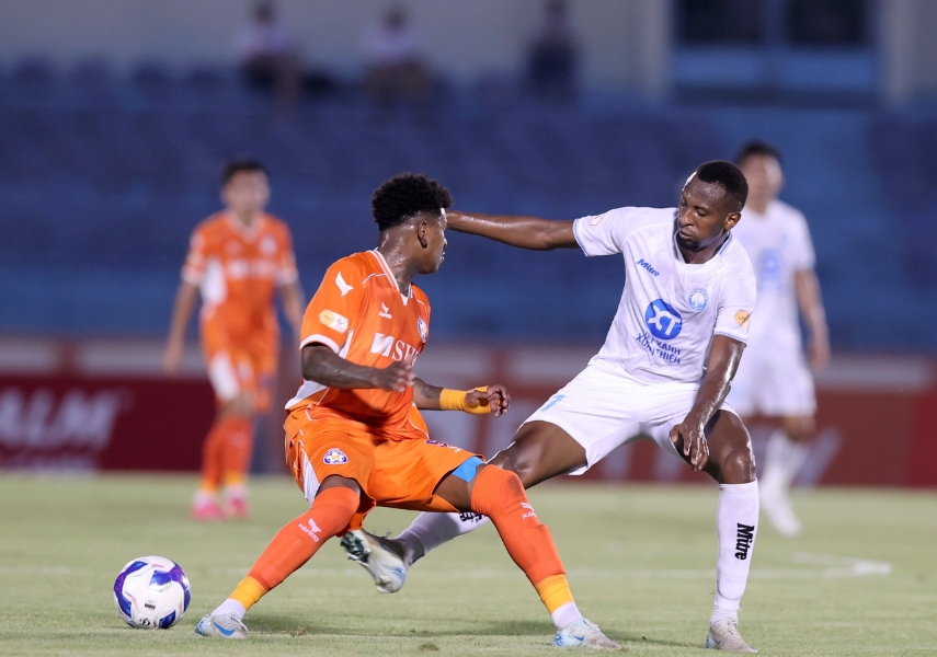 Bình Định Khó Khăn Trong Cuộc Đua Trụ Hạng V-League 2024/25