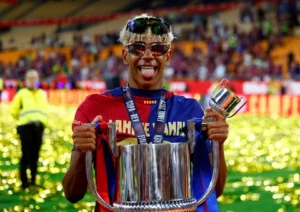 Barcelona Gia Hạn Hợp Đồng Yamal Tương Tự Messi