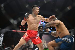 Cao thủ MMA Nghiêm Văn Ý: Sau 10 tháng 'ở ẩn', chinh phục võ sĩ Nhật Bản tại Road to UFC